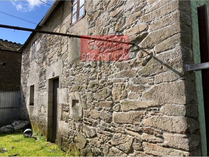 Foto bdd672ec-39e4-4fb9-b87f-b83ed6ce247e. Casa in Portomarín