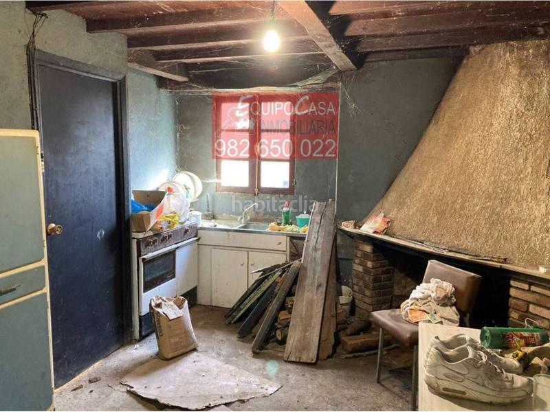 Foto f4a84882-1239-4c2f-84da-bd380f900d85. Casa in Portomarín