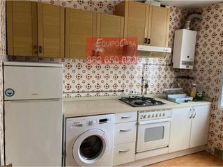 Casa aparellada a Paradai. Casa adosada en venta en paradai