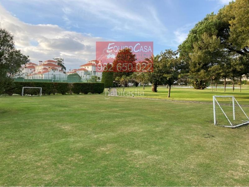 Foto e9daaf5f-6a08-4a45-9ee8-24f00b1eb43a. Rent duplex with parking pool in Grove (O)