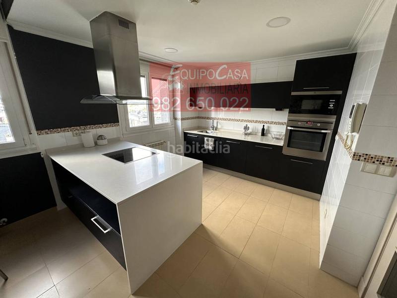 Foto 44dd92cb-4673-4217-b5e4-0e6ec839f579. Duplex con riscaldamento parcheggio in San Roque - As Fontiñas Lugo