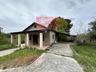 Casa a Begonte. Casa en venta en begonte