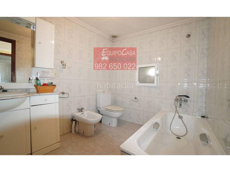 Foto effe4de6-8c55-41dc-ba13-99a6ed55b4de. Casa con parcheggio in Parroquias del Este Lugo