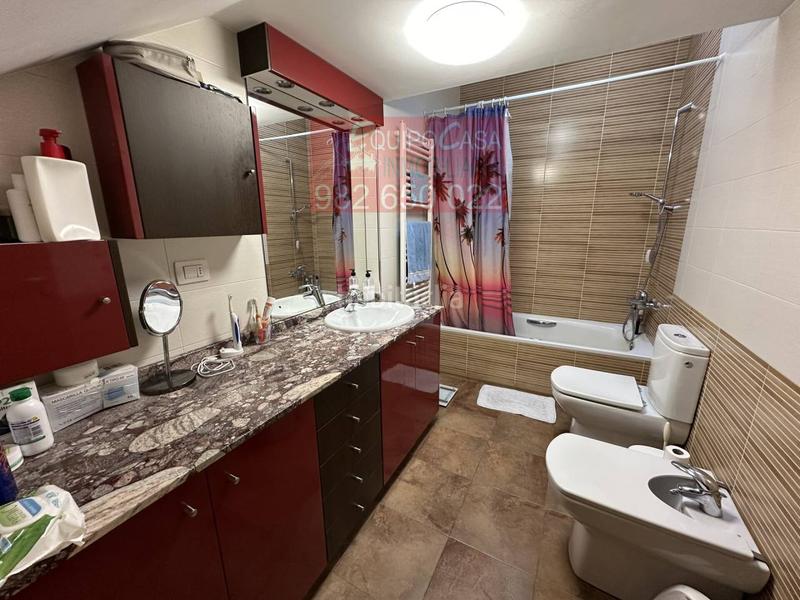 Foto 62199d46-e1fb-46c1-94a1-b79e89dda118. Casa pareada  en venta en san roque-as fontiñas en Lugo