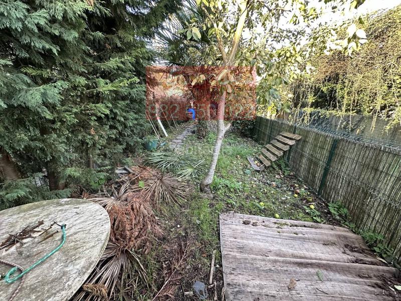 Foto 063aea36-a28a-468c-b74d-47ab4f040a75. Casa pareada  en venta en centro-recinto amurallado(27001) en Lugo