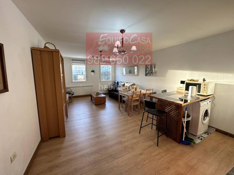 Foto 64131986-54cb-4598-89d6-b895cd1997c0. Casa pareada  en venta en centro-recinto amurallado(27001) en Lugo