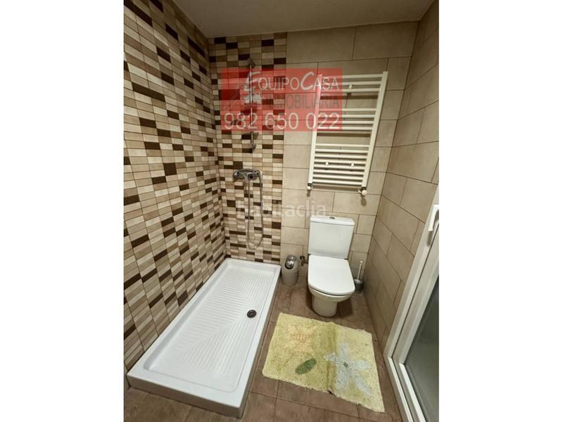 Foto 8796a1ce-5d0b-4d11-8e48-c82c7f53d119. Casa pareada  en venta en centro-recinto amurallado(27001) en Lugo