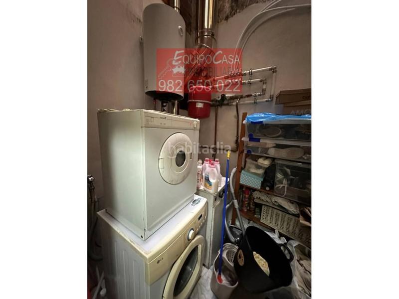 Foto f421741b-8b75-47f4-bf57-92453fe07b23. Casa pareada  en venta en centro-recinto amurallado(27001) en Lugo