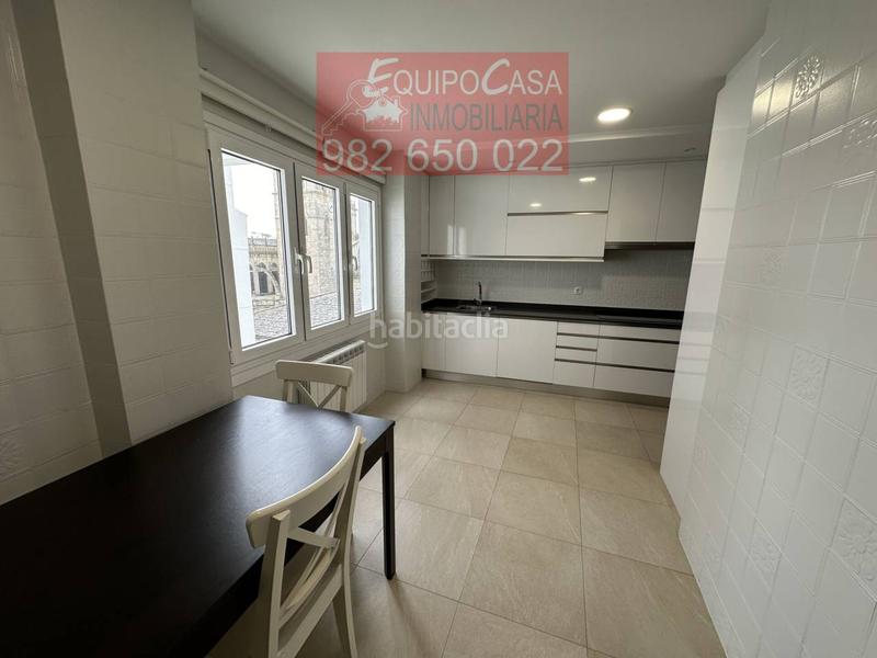Foto 8cf29f97-7094-4f82-a4b2-bf75783eed88. Rent duplex with heating in Centro - Recinto Amurallado Lugo