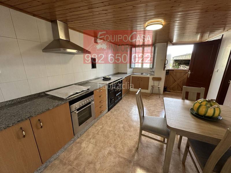 Foto 47d5337a-a70a-4aa3-9660-cfc31412aaa1. Maison avec chauffage parking dans Parroquias del Oeste Lugo