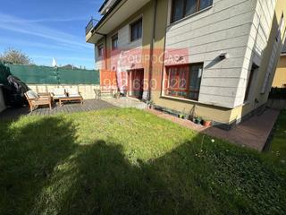 Casa aparellada a Parroquias del Este. Casa pareada en venta en sagrado corazónas gándaras27192