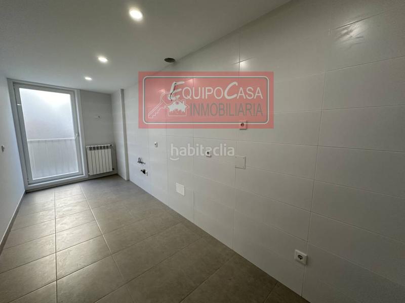 Foto 8e65777c-2c4e-47fc-8711-ecc322f3ab81. Pis amb calefacció aparcament a San Roque - As Fontiñas Lugo