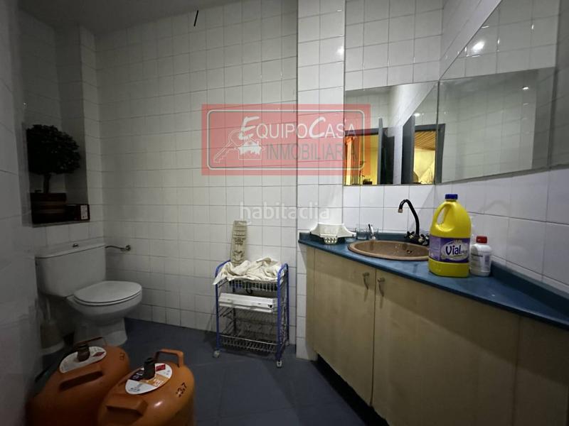 Foto a9396928-5ef2-4a89-a04c-bd6ac1a96958. Affitto locale commerciale in A Milagrosa Lugo