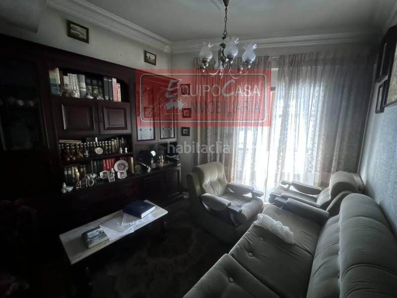 Foto b2befac9-4d51-4536-bbec-3f93eb727e64. Casa adosada  en venta en paradai27003 en Lugo