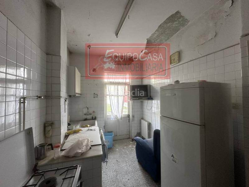 Foto c71a515c-1650-48e7-9431-339b927f9b57. Casa adosada  en venta en paradai27003 en Lugo