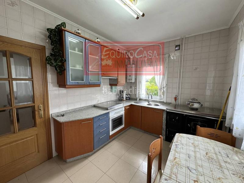 Foto 597117a9-e925-4362-9af8-e3496c3db92f. Casa  en venta en Rábade
