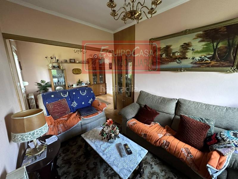 Foto b2523a50-f65c-4205-b954-128cbd4fbd0d. Casa  en venta en Rábade