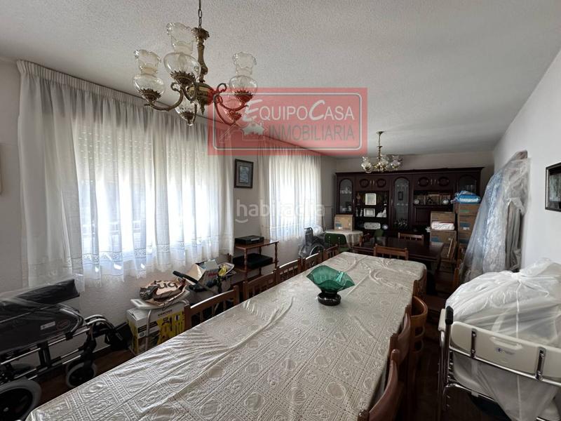 Foto db26e1af-dcfd-48d2-8b62-956b200bdee2. Maison avec chauffage parking dans Rábade