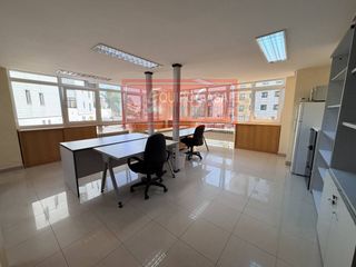 Miete Büro in San Roque - As Fontiñas. Oficina en alquiler en san roqueas fontiñas27002