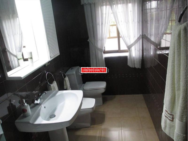 Foto 85a51c15-63ce-4452-8e58-4f57bb1d0327. Casa  en venta en a piringalla-albeiros-garabolos en Lugo