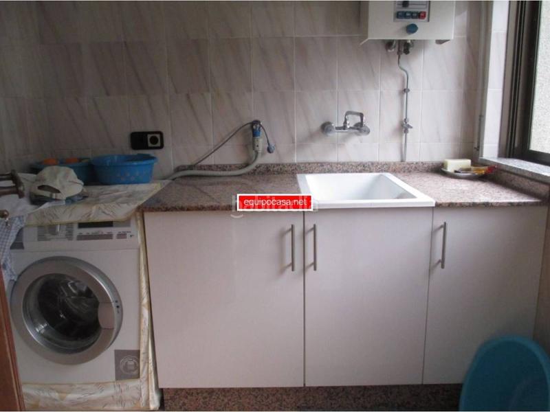 Foto 8919f855-423f-4404-b160-c83aa6fcb48f. Casa  en venta en a piringalla-albeiros-garabolos en Lugo