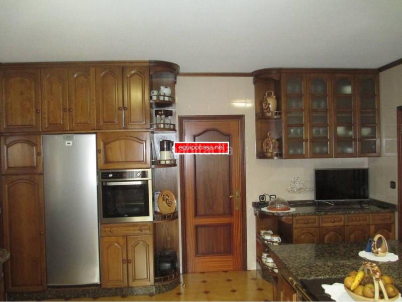 Foto 97be4de8-c798-4bee-a357-7996fa29e757. Casa  en venta en a piringalla-albeiros-garabolos en Lugo