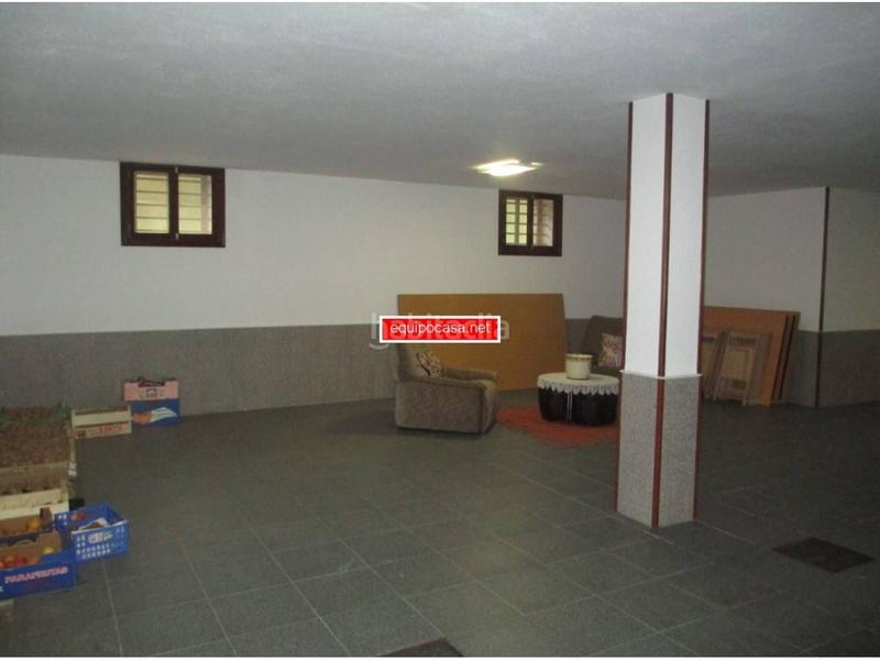 Foto fa462704-ca2f-4fbd-bbc0-b26742ad1b95. Casa  en venta en a piringalla-albeiros-garabolos en Lugo