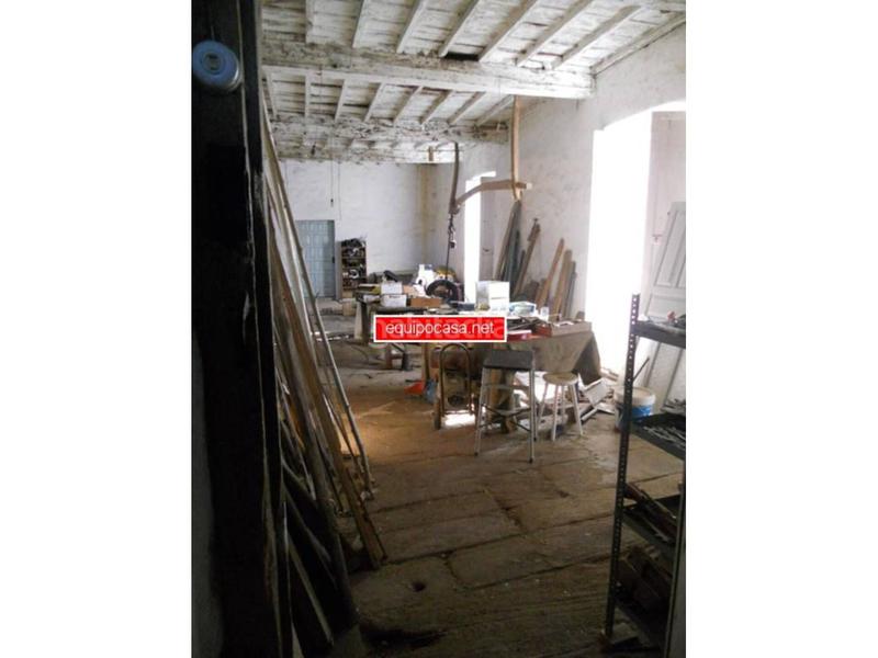 Foto 169f6426-bf0d-4c78-9dd0-5c182113a0de. Haus in Corgo (O)