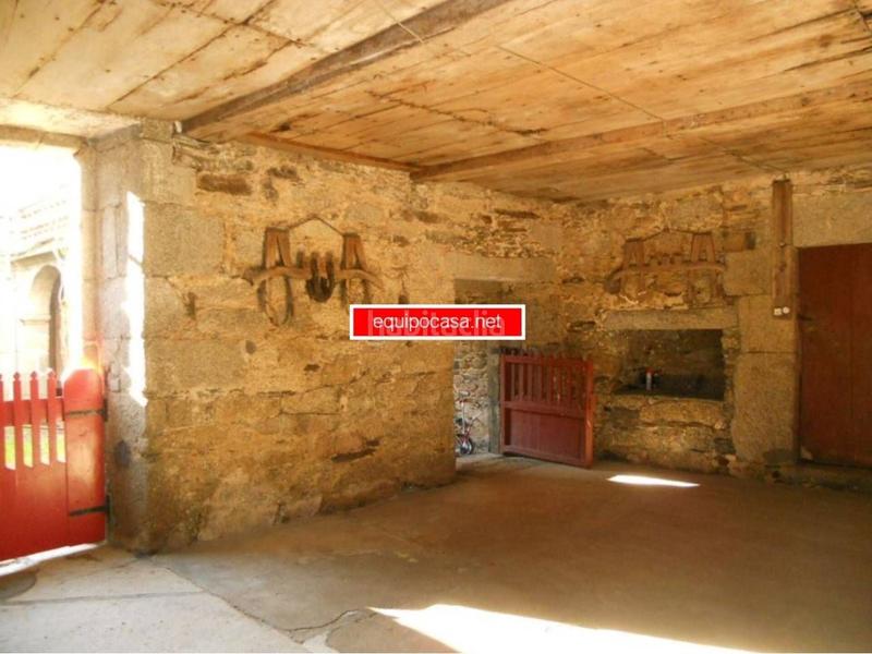 Foto 2e531563-fb60-4c12-84b1-a2158f69e871. Haus in Corgo (O)