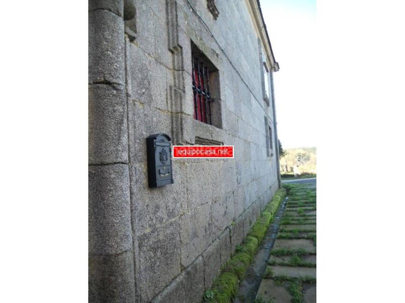 Foto f996f107-ccb8-4a52-afcb-407edff214e3. Haus in Corgo (O)