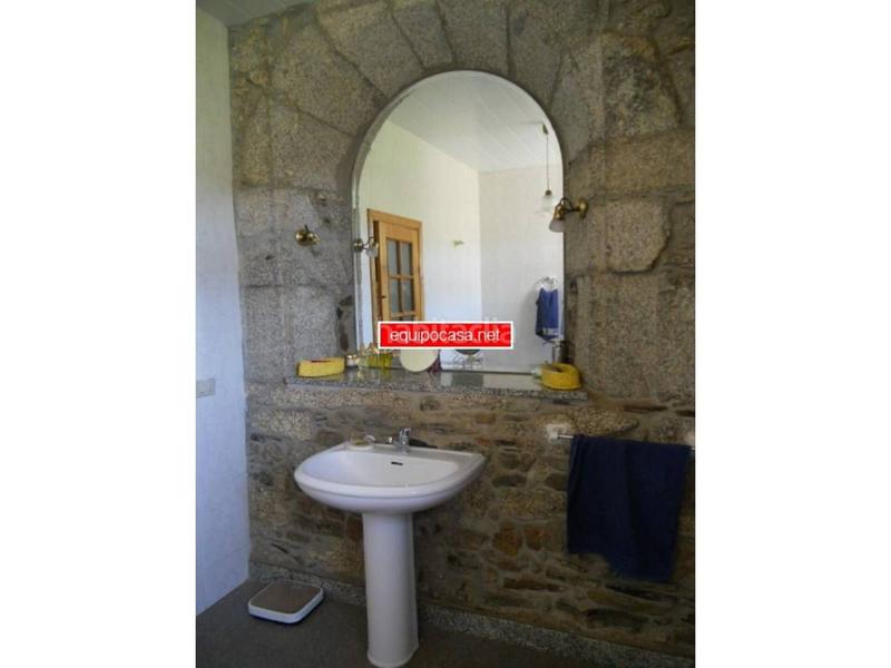 Foto fe1516c9-997e-4411-8daf-0c6bf331c916. Haus in Corgo (O)