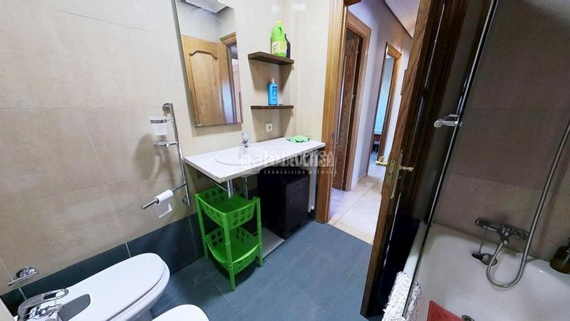 Foto e5d9aed9-af32-44f3-a57b-b1b2fb497547. Appartamento con riscaldamento in Casco Histórico Alcalá de Henares