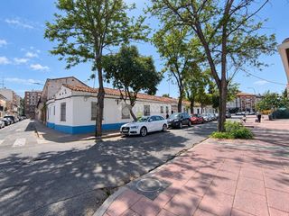 Maison jumelée à Val. Casa en venta en alcalá de henares