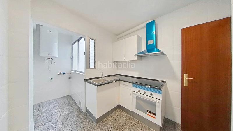 Foto f2e85dd0-6d75-4bbd-92c2-d7af49f40b49. Lloguer pis a San Gabriel Alicante