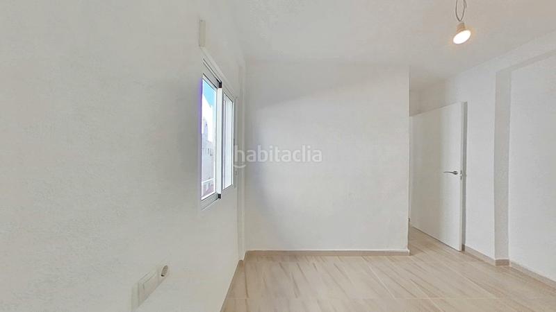 Foto 80f10ed1-591a-4389-b350-b3b0926e55ab. Lloguer pis a Campoamor Alicante