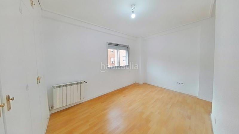 Foto 0eafc88a-9edd-4cb9-b1a0-5bf9c3db4245. Location appartement avec chauffage dans Canillejas Madrid