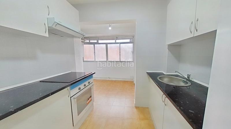 Foto af5d4971-0cd5-4927-bd69-ce2a44f4711d. Rent flat with heating in Canillejas Madrid