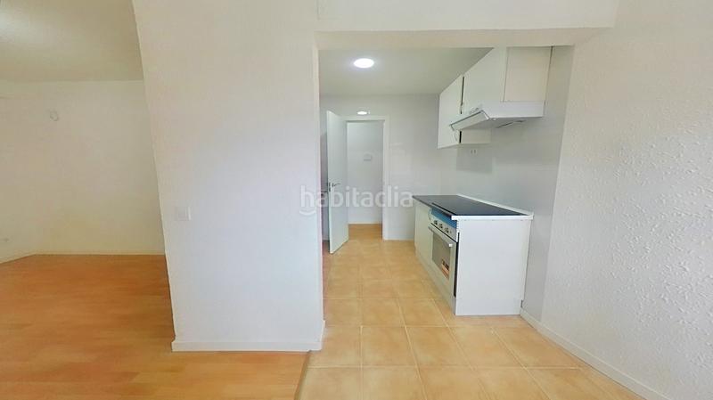 Foto c999ba31-5c61-4474-acd0-f4b0d6a508f3. Rent flat with heating in Canillejas Madrid