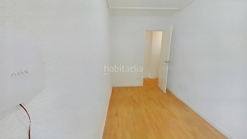 Foto 34152667-cb75-4133-9deb-698ffefe225c. Alquiler piso en Canillejas Madrid