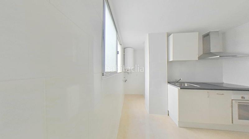 Foto 555f0679-b34c-4d3c-98e6-371e93e04c9c. Rent flat in Sta. Aurelia - Cantábrico - Atlàntico - La Romería Sevilla