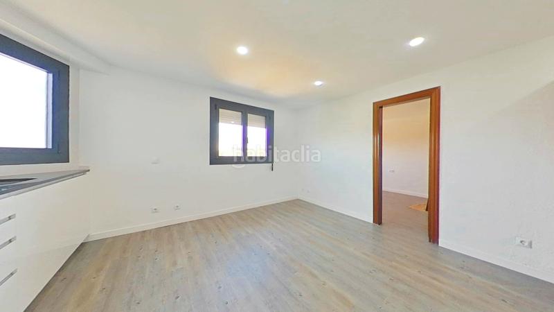 Foto 8b8ec827-489d-401f-ba10-4dcc364effc8. Location appartement dans Riu Sud Santa Coloma de Gramenet