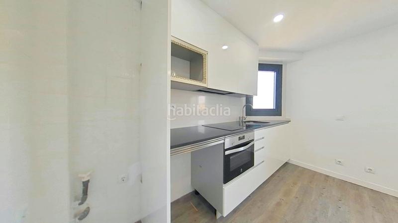 Foto 22aa5602-344a-49b8-a273-53fed2ed4254. Lloguer pis a Riu Sud Santa Coloma de Gramenet