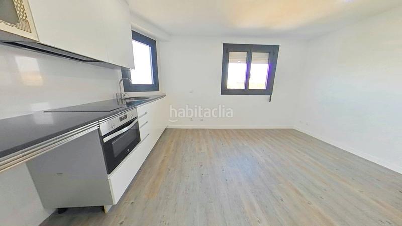 Foto 7e15dee8-9497-4622-8449-20621eb39626. Lloguer pis a Riu Sud Santa Coloma de Gramenet