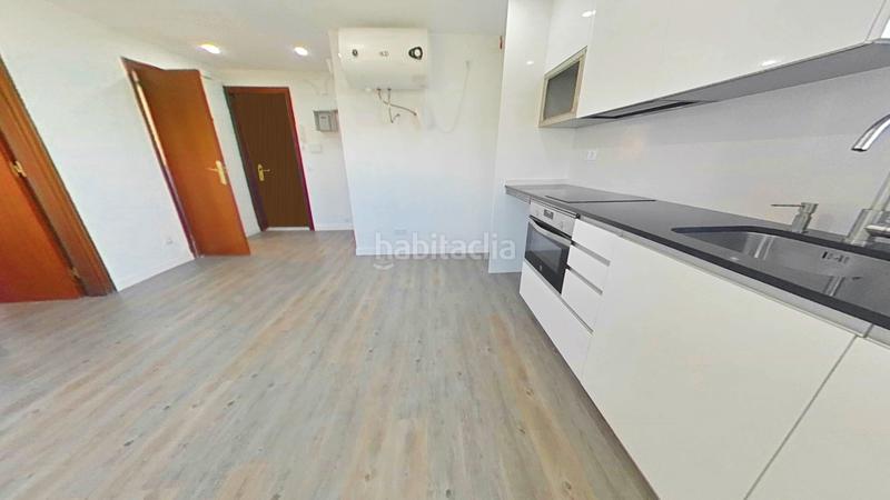 Foto 1b1a8262-b218-4fa6-b2cb-12a05f784608. Alquiler piso en Riu Sud Santa Coloma de Gramenet