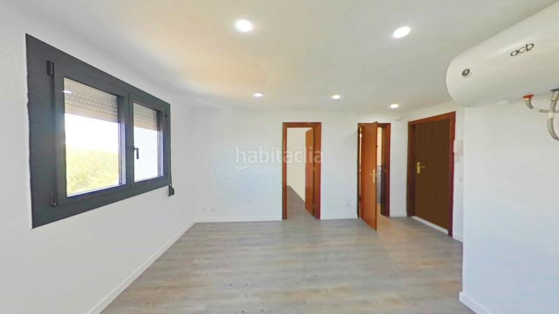 Foto 641b9395-b884-4227-a7de-59b78a8b7d50. Alquiler piso en Riu Sud Santa Coloma de Gramenet