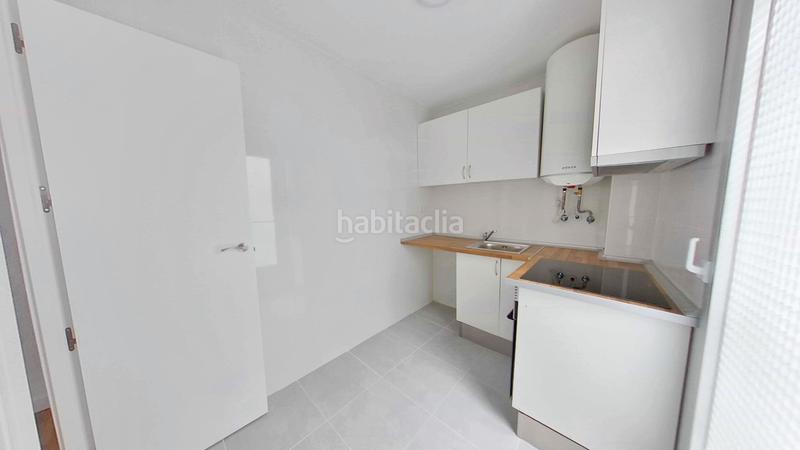 Foto d43a3c19-9b0b-4d2d-bf30-a681c4e0813c. Affitto appartamento in Los Rosales Madrid