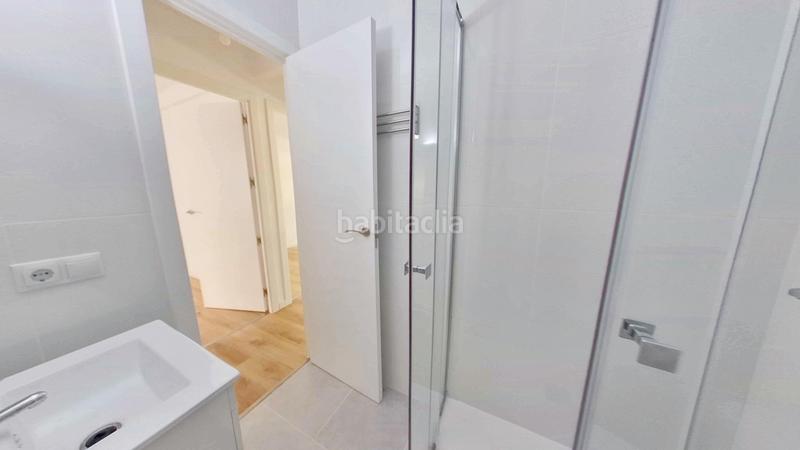 Foto 3b3470a7-448a-4182-90ed-64775f3a4081. Alquiler piso en Los Rosales Madrid
