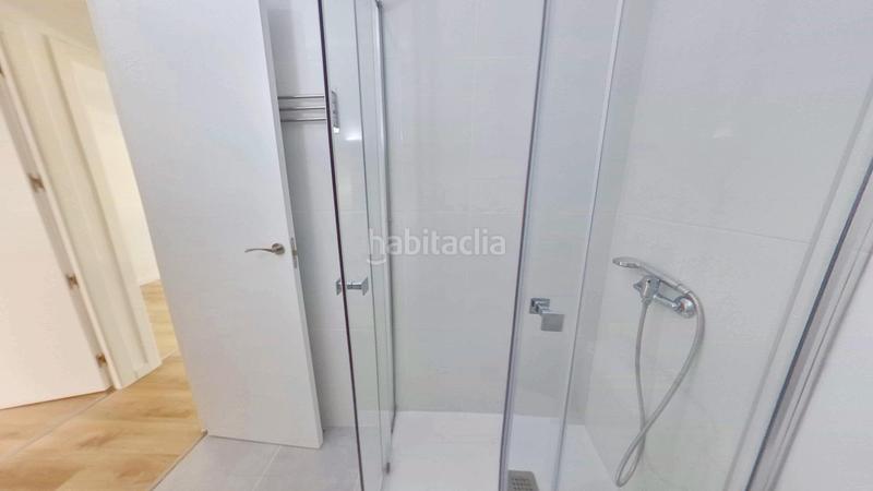 Foto 3cc22626-bc2f-4541-bc38-c4c0881b9afa. Alquiler piso en Los Rosales Madrid