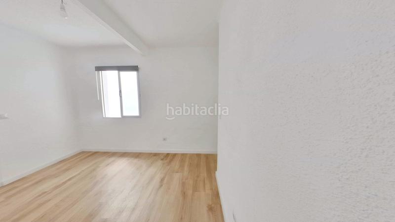 Foto 3d26d7b6-151d-44f5-9ba9-5dd15ddc2c60. Alquiler piso en Los Rosales Madrid