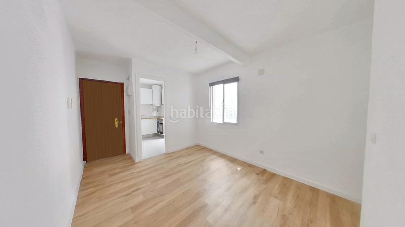 Foto 9932af70-6a78-4518-8d59-a7548c17e5e5. Alquiler piso en Los Rosales Madrid